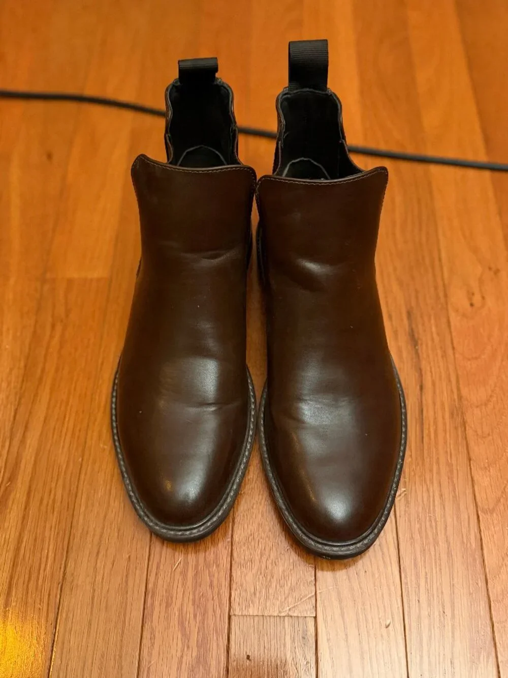 Kenneth Cole virtually unworn